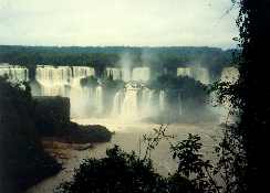 Iguaz (photografa de C. Guiazu)