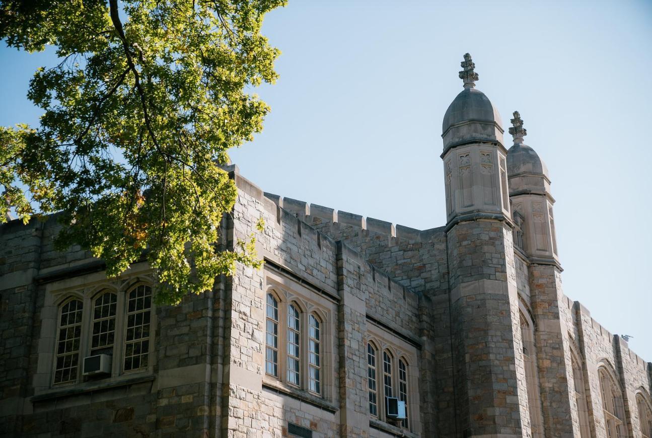 Lehman Campus; Colleges in the bronx; Bronx Colleges