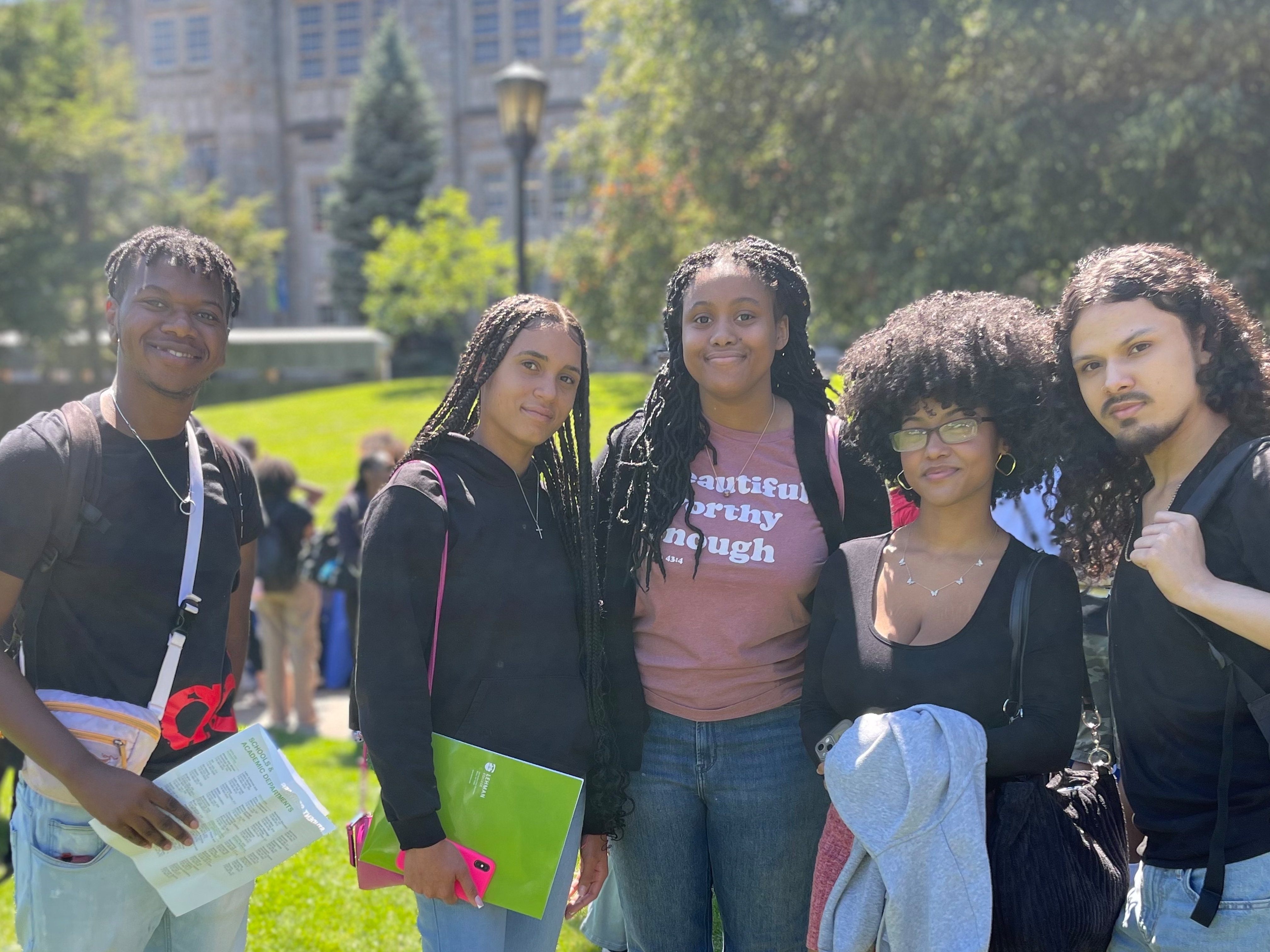 Photo of the Week: New students pose for a pic on the quad, taken by Mildred Perez.
Do you remember your first day at Lehman?

