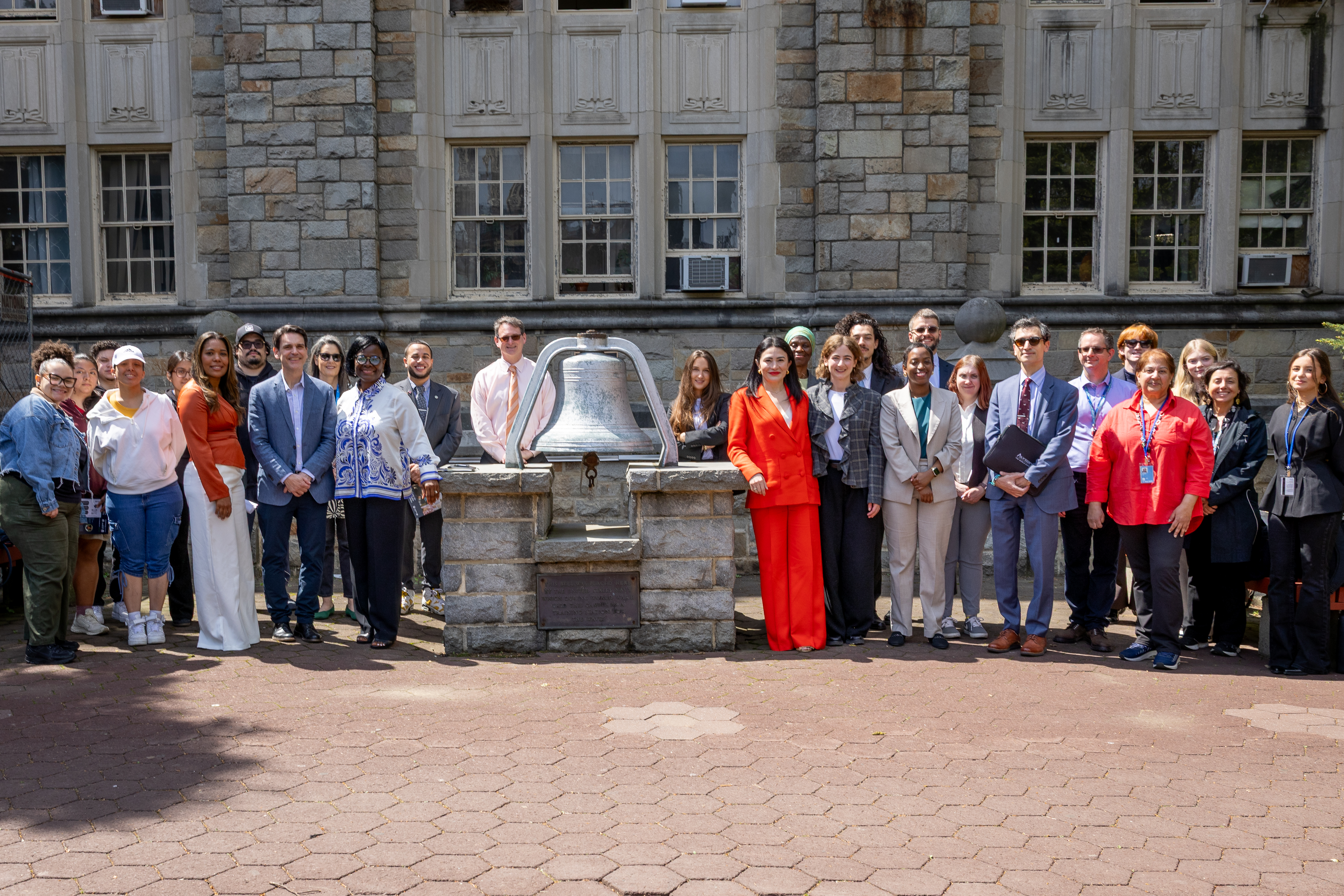 group photo of Ambassador Maritza Chan with Lehman students, faculty, and staff