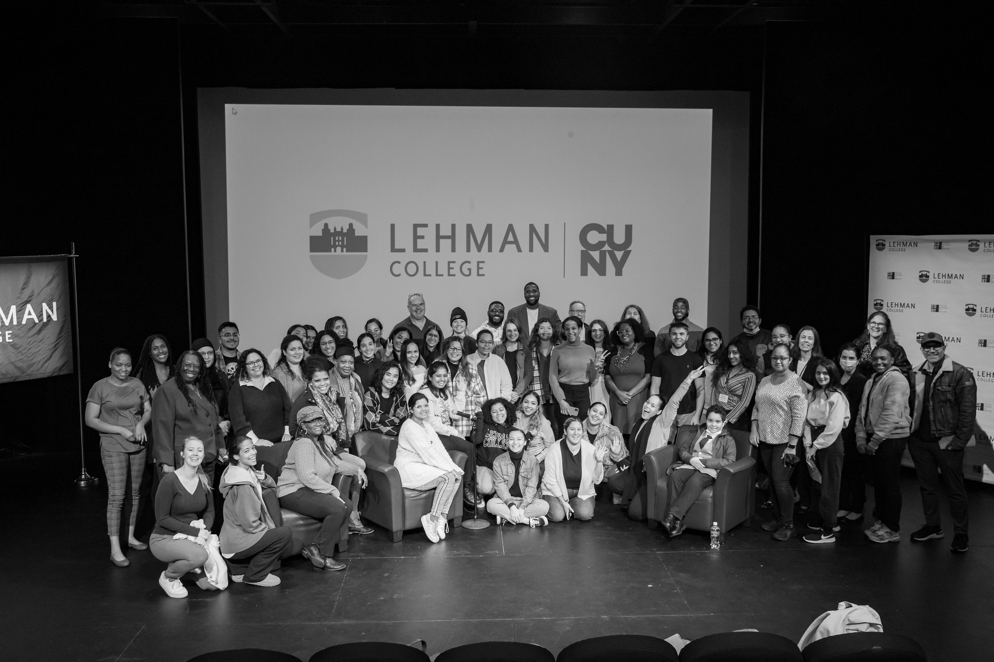 Group of students and faculty gathered for a picture